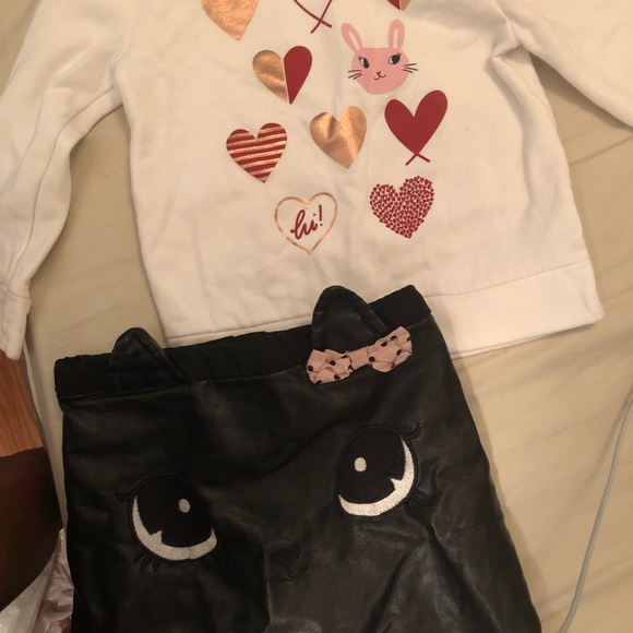 H&m Pleather kitty Skirt and Old navy sweater - Picture 6 of 6